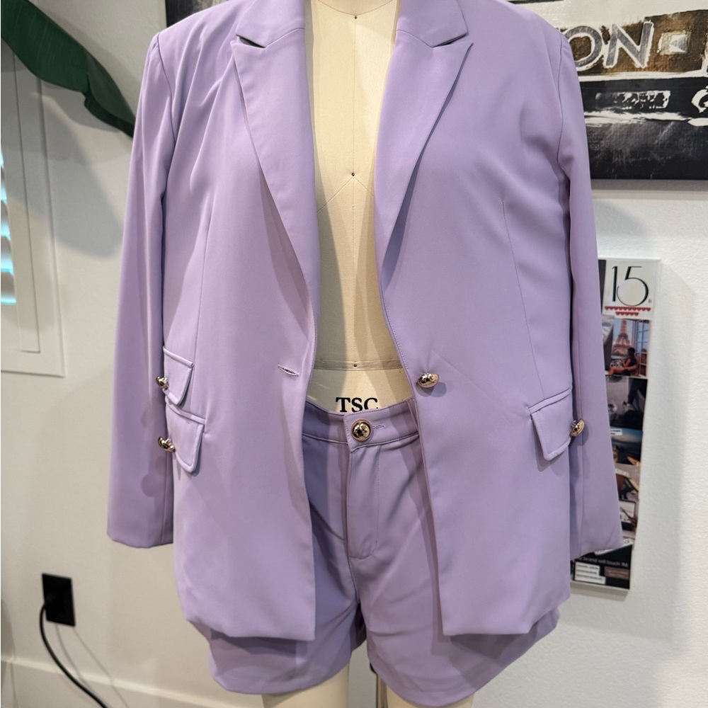 ByEgreis lilac blazer and matching shorts set
